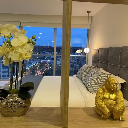 Nueva Suite-Piso 21 Vista La Carolina @One キト エクステリア 写真