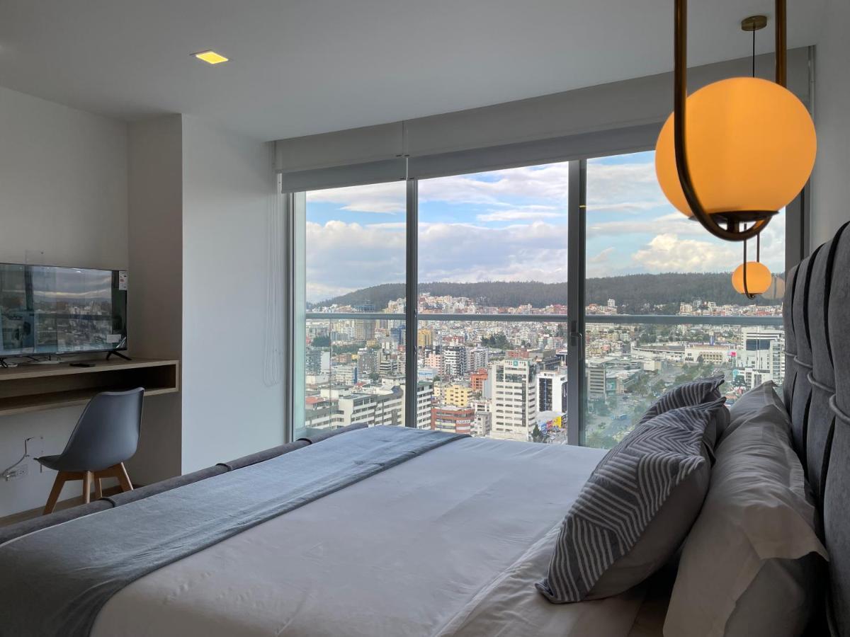 Nueva Suite-Piso 21 Vista La Carolina @One キト エクステリア 写真