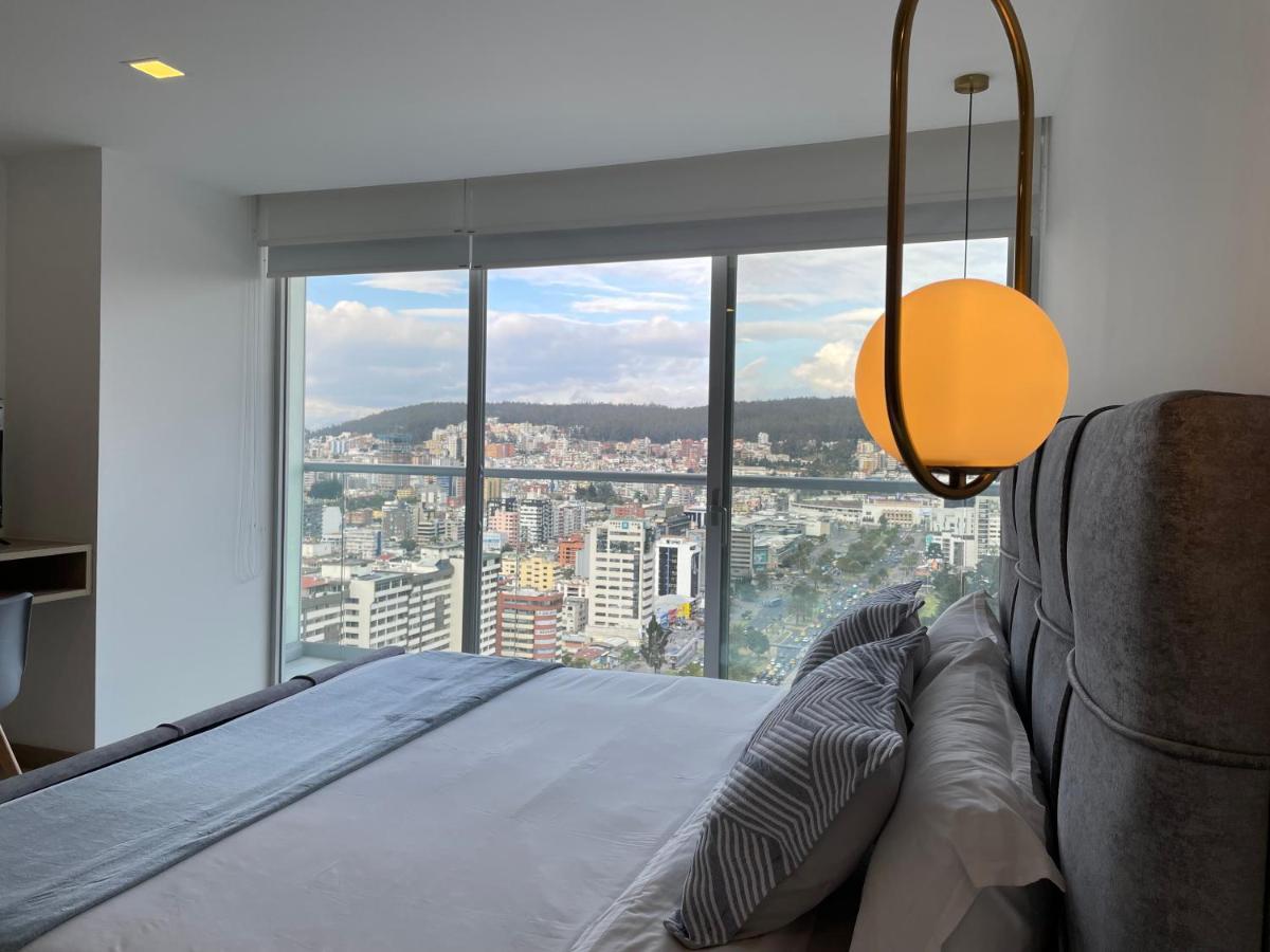 Nueva Suite-Piso 21 Vista La Carolina @One キト エクステリア 写真