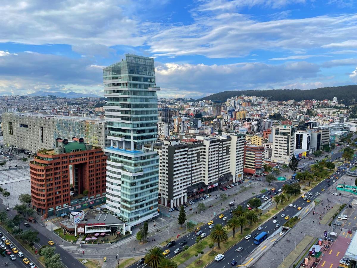 Nueva Suite-Piso 21 Vista La Carolina @One キト エクステリア 写真